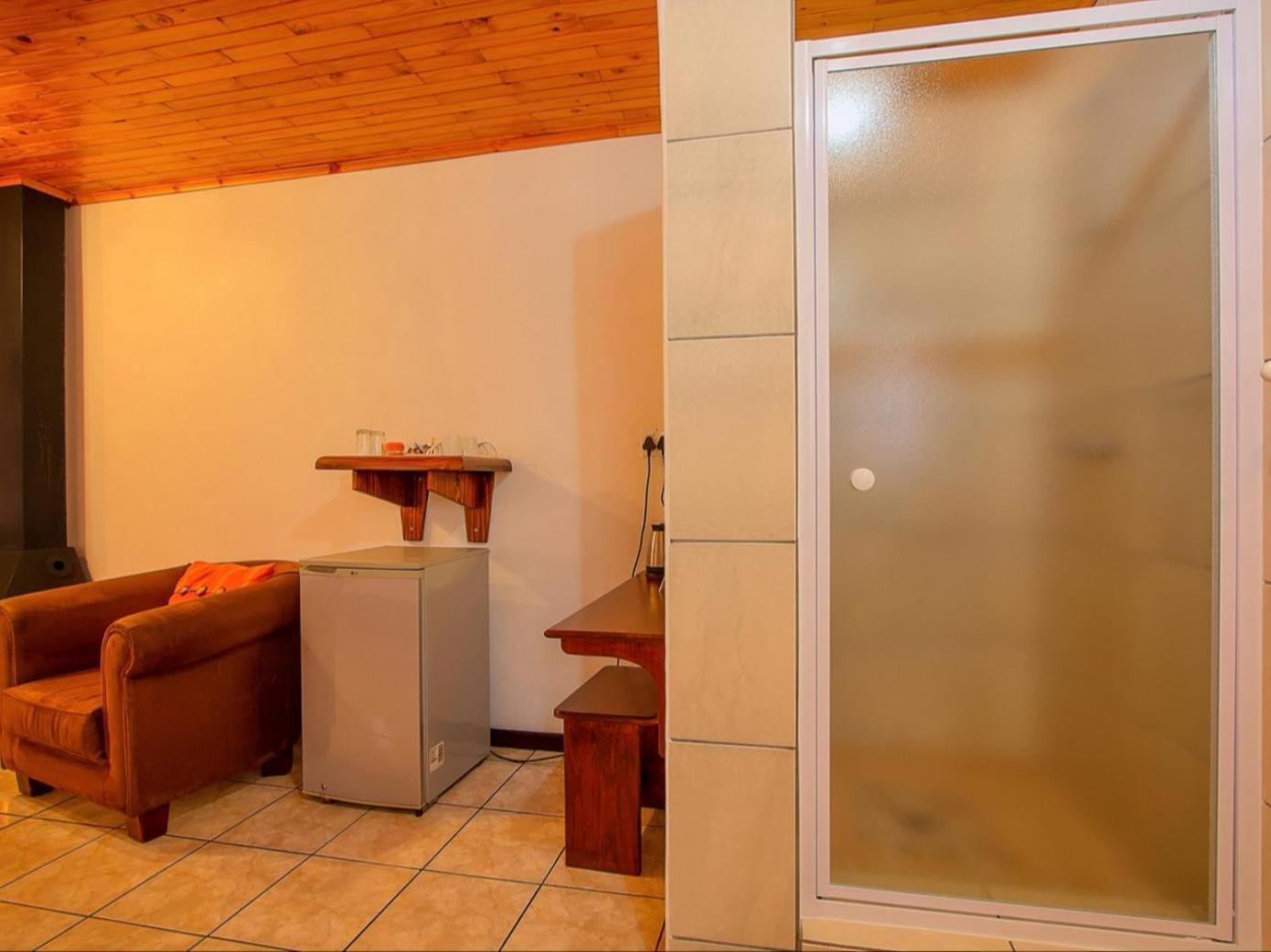 Airport Bird & Game Lodge كمبتون بارك الغرفة الصورة